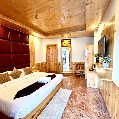 Hotel Jannat Manāli Dış mekan fotoğraf