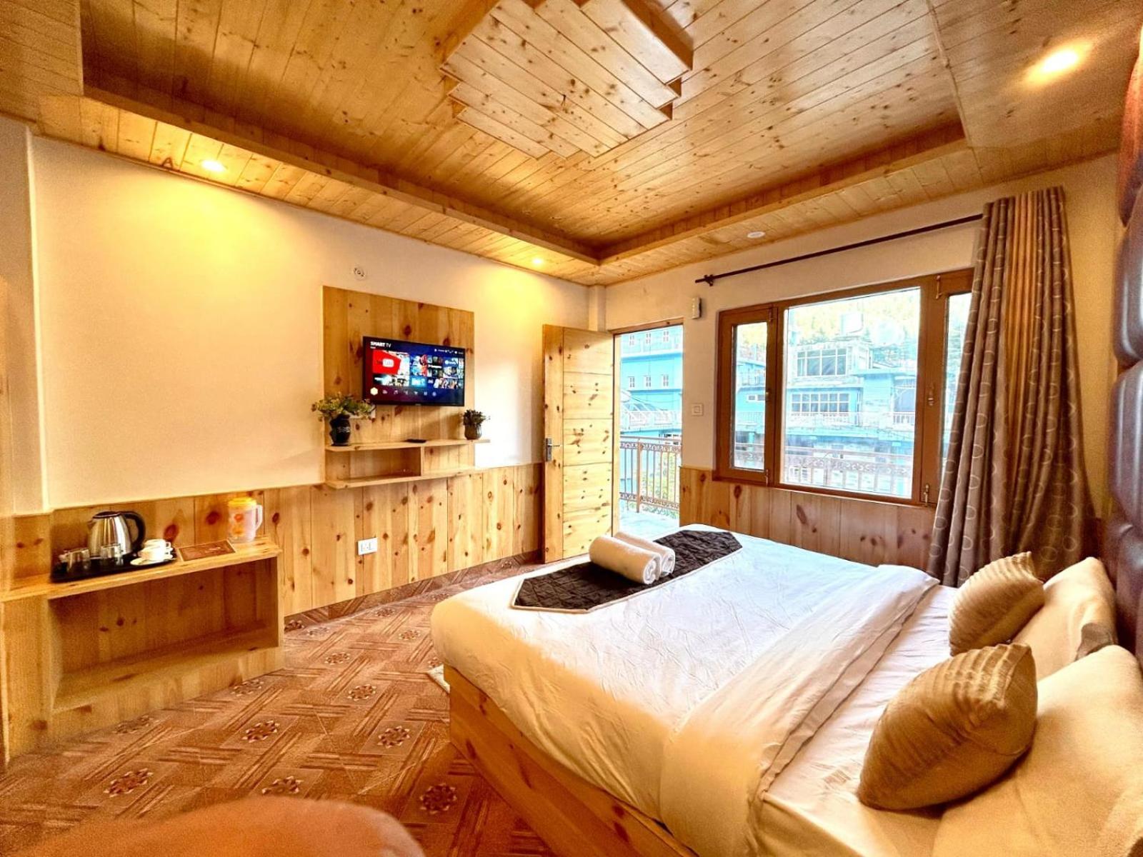 Hotel Jannat Manāli Dış mekan fotoğraf